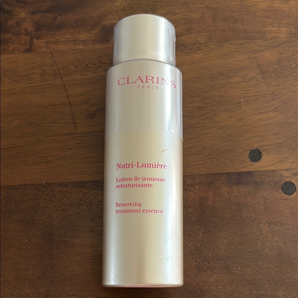 Clarins Nutri-Lumière Essence